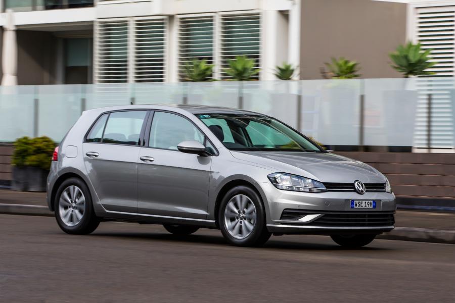  Volkswagen Golf TSI 5-Door 2017 года  (AU) (фото 6 из 21)